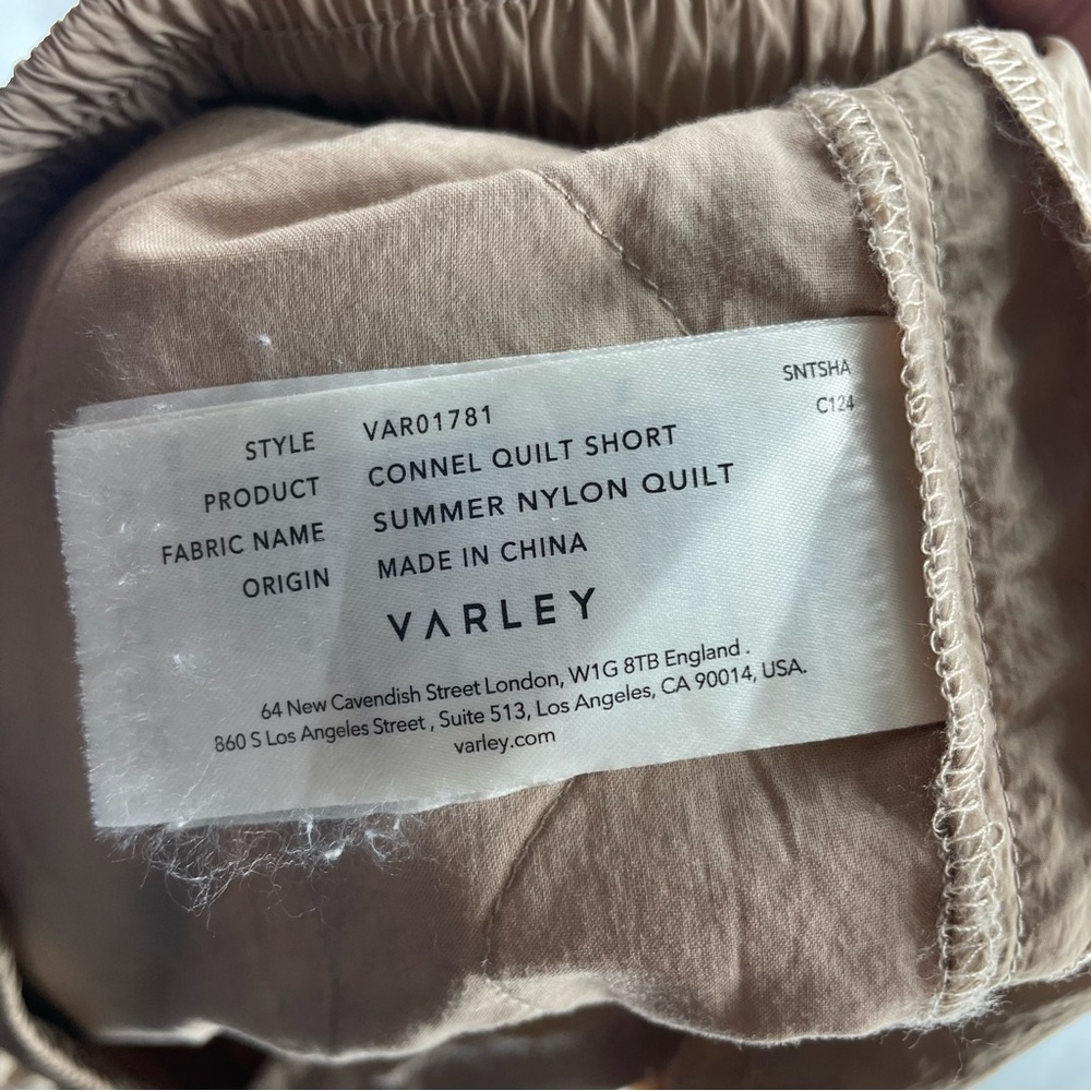 Varley Connel beige Quilted drawstring Shorts Sz XL summer nylon quilt Var01781 - Picture 7 of 8
